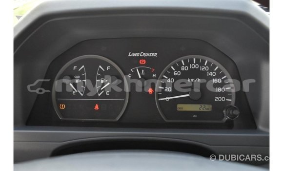 Acheter Import Voiture Toyota Land Cruiser Autre à Import - Dubai, Kampot Province Acheter Import Voiture Toyota Land Cruiser Autre à Import - Dubai, Kampot Province