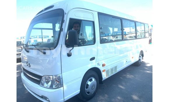 Buy Import Hyundai Accent White Car in Import - Dubai in Kampot Province Buy Import Hyundai Accent White Car in Import - Dubai in Kampot Province