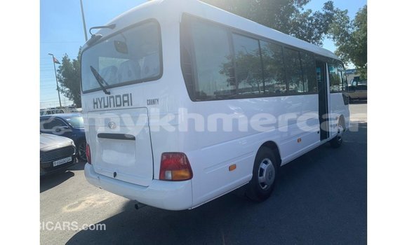 Buy Import Hyundai Accent White Car in Import - Dubai in Kampot Province Buy Import Hyundai Accent White Car in Import - Dubai in Kampot Province