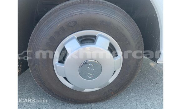 Buy Import Hyundai Accent White Car in Import - Dubai in Kampot Province Buy Import Hyundai Accent White Car in Import - Dubai in Kampot Province