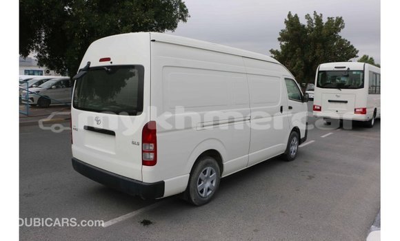 Buy Import Toyota Hiace White Car in Import - Dubai in Kampot Province Buy Import Toyota Hiace White Car in Import - Dubai in Kampot Province