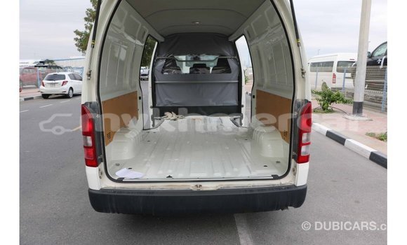 Buy Import Toyota Hiace White Car in Import - Dubai in Kampot Province Buy Import Toyota Hiace White Car in Import - Dubai in Kampot Province