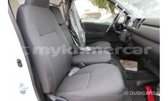 Buy Import Toyota Hiace White Car in Import - Dubai in Kampot Province Buy Import Toyota Hiace White Car in Import - Dubai in Kampot Province