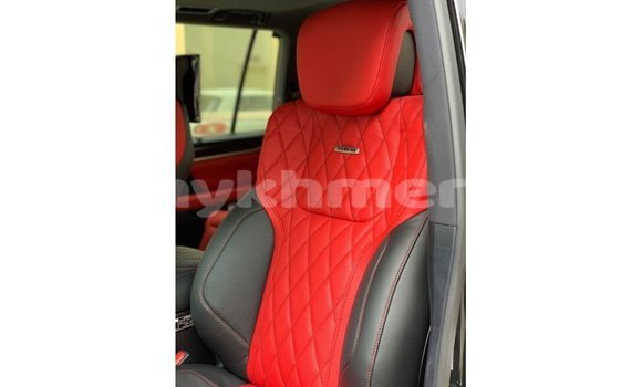 Acheter Import Voiture Lexus LX Noir à Import - Dubai, Kampot Province Acheter Import Voiture Lexus LX Noir à Import - Dubai, Kampot Province