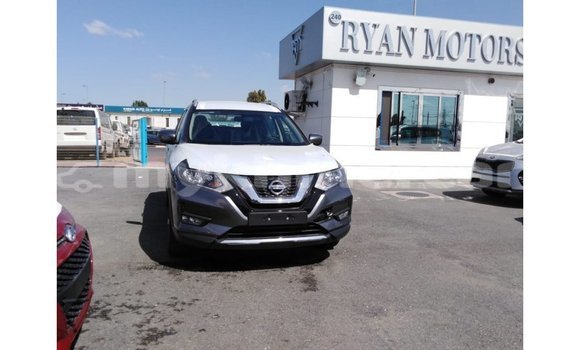 Buy Import Nissan Evalia Other Truck in Import - Dubai in Kampot Province