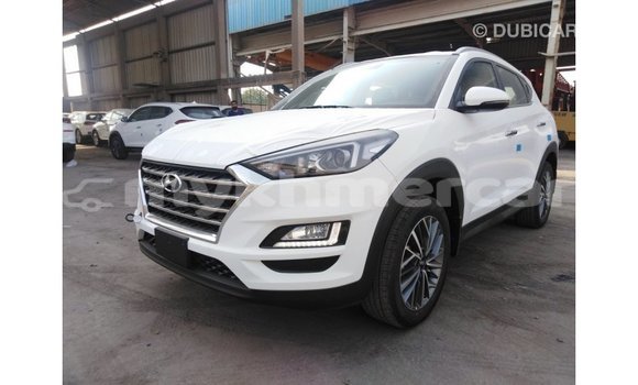 Buy Import Hyundai Tucson White Car in Import - Dubai in Kampot Province Buy Import Hyundai Tucson White Car in Import - Dubai in Kampot Province