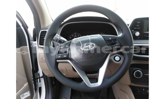 Buy Import Hyundai Tucson White Car in Import - Dubai in Kampot Province Buy Import Hyundai Tucson White Car in Import - Dubai in Kampot Province