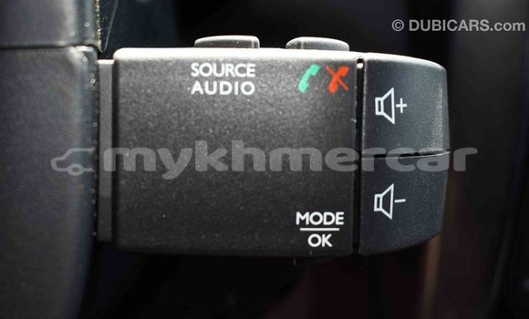 Acheter Import Voiture Renault Duster Noir à Import - Dubai, Kampot Province Acheter Import Voiture Renault Duster Noir à Import - Dubai, Kampot Province