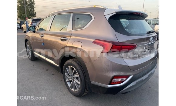Buy Import Hyundai Santa Fe Brown Car in Import - Dubai in Kampot Province Buy Import Hyundai Santa Fe Brown Car in Import - Dubai in Kampot Province