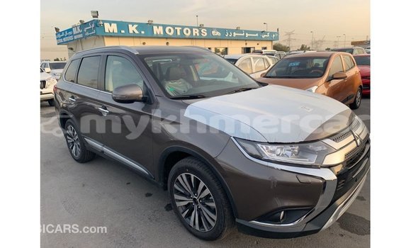 Buy Import Mitsubishi Outlander Brown Car in Import - Dubai in Kampot Province Buy Import Mitsubishi Outlander Brown Car in Import - Dubai in Kampot Province