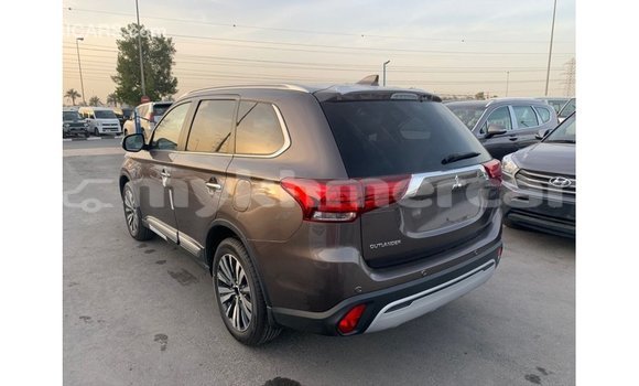 Buy Import Mitsubishi Outlander Brown Car in Import - Dubai in Kampot Province Buy Import Mitsubishi Outlander Brown Car in Import - Dubai in Kampot Province