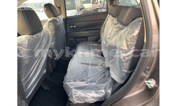 Buy Import Mitsubishi Outlander Brown Car in Import - Dubai in Kampot Province Buy Import Mitsubishi Outlander Brown Car in Import - Dubai in Kampot Province