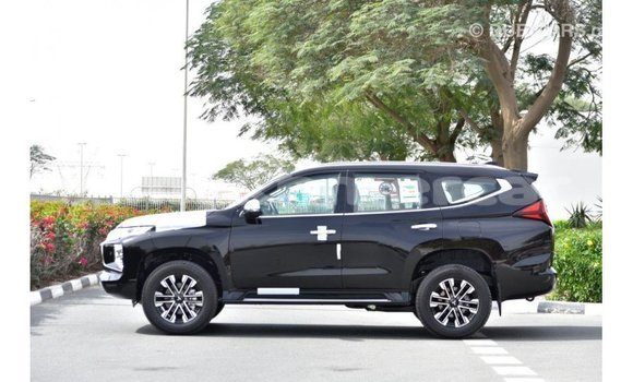 Acheter Import Voiture Mitsubishi Montero Noir à Import - Dubai, Kampot Province Acheter Import Voiture Mitsubishi Montero Noir à Import - Dubai, Kampot Province