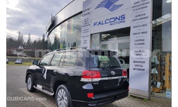 Acheter Import Voiture Toyota Land Cruiser Noir à Import - Dubai, Kampot Province Acheter Import Voiture Toyota Land Cruiser Noir à Import - Dubai, Kampot Province