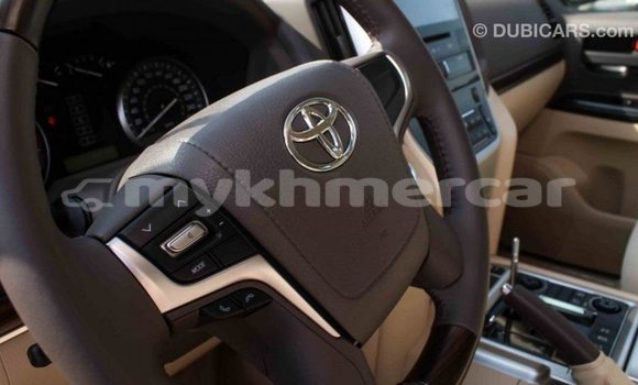Buy Import Toyota Land Cruiser Black Car in Import - Dubai in Kampot Province Buy Import Toyota Land Cruiser Black Car in Import - Dubai in Kampot Province