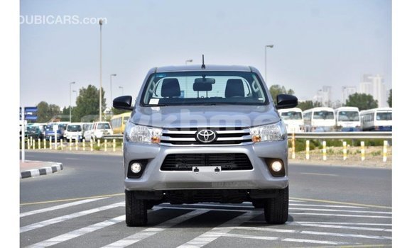 Acheter Import Voiture Toyota Hilux Autre à Import - Dubai, Kampot Province Acheter Import Voiture Toyota Hilux Autre à Import - Dubai, Kampot Province