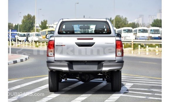 Acheter Import Voiture Toyota Hilux Autre à Import - Dubai, Kampot Province Acheter Import Voiture Toyota Hilux Autre à Import - Dubai, Kampot Province