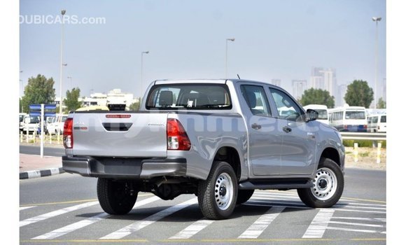 Acheter Import Voiture Toyota Hilux Autre à Import - Dubai, Kampot Province Acheter Import Voiture Toyota Hilux Autre à Import - Dubai, Kampot Province