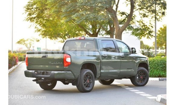 Acheter Import Voiture Toyota Tundra Vert à Import - Dubai, Kampot Province Acheter Import Voiture Toyota Tundra Vert à Import - Dubai, Kampot Province