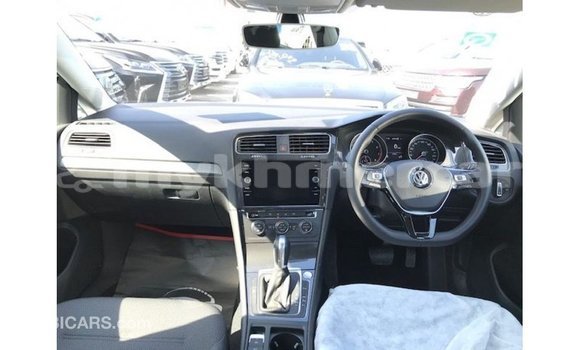 Buy Import Volkswagen Golf White Car in Import - Dubai in Kampot Province Buy Import Volkswagen Golf White Car in Import - Dubai in Kampot Province