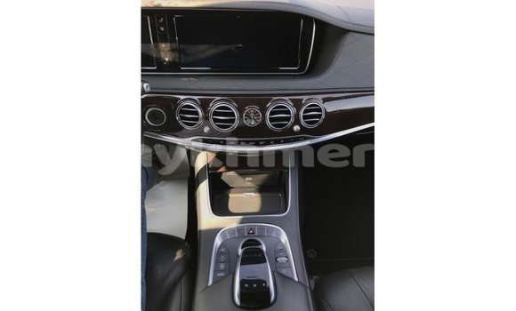 Buy Import Mercedes-Benz 190 (W201) Black Car in Import - Dubai in Kampot Province Buy Import Mercedes-Benz 190 (W201) Black Car in Import - Dubai in Kampot Province
