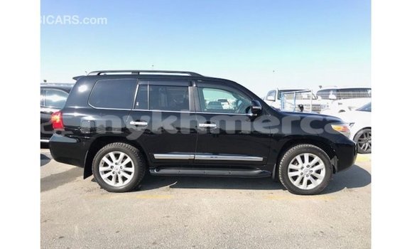 Buy Import Toyota Land Cruiser Black Car in Import - Dubai in Kampot Province Buy Import Toyota Land Cruiser Black Car in Import - Dubai in Kampot Province