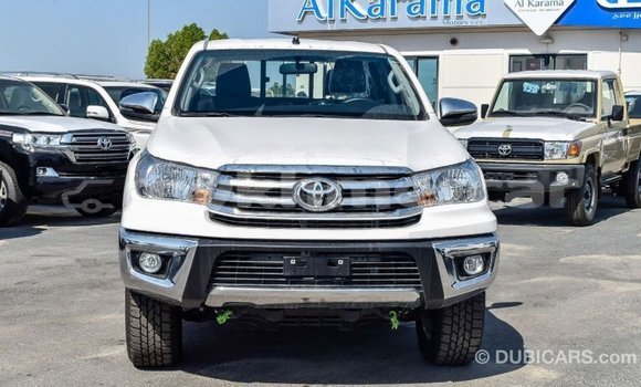 Buy Import Toyota Hilux White Car in Import - Dubai in Kampot Province Buy Import Toyota Hilux White Car in Import - Dubai in Kampot Province