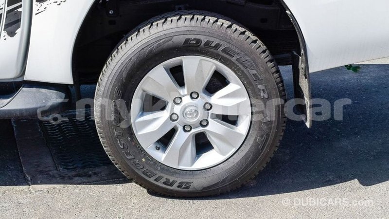 Big with watermark toyota hilux kampot province import dubai 2945