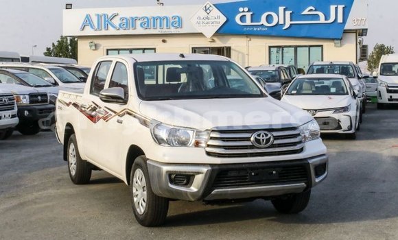Buy Import Toyota Hilux White Car in Import - Dubai in Kampot Province Buy Import Toyota Hilux White Car in Import - Dubai in Kampot Province