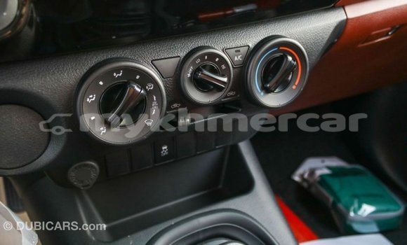 Buy Import Toyota Hilux White Car in Import - Dubai in Kampot Province Buy Import Toyota Hilux White Car in Import - Dubai in Kampot Province