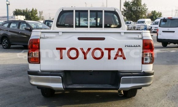 Buy Import Toyota Hilux White Car in Import - Dubai in Kampot Province Buy Import Toyota Hilux White Car in Import - Dubai in Kampot Province