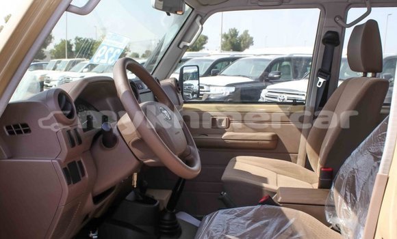 Buy Import Toyota Land Cruiser Beige Car in Import - Dubai in Kampot Province Buy Import Toyota Land Cruiser Beige Car in Import - Dubai in Kampot Province