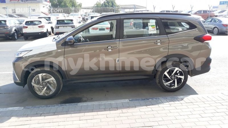 Big with watermark toyota rush kampot province import dubai 2949
