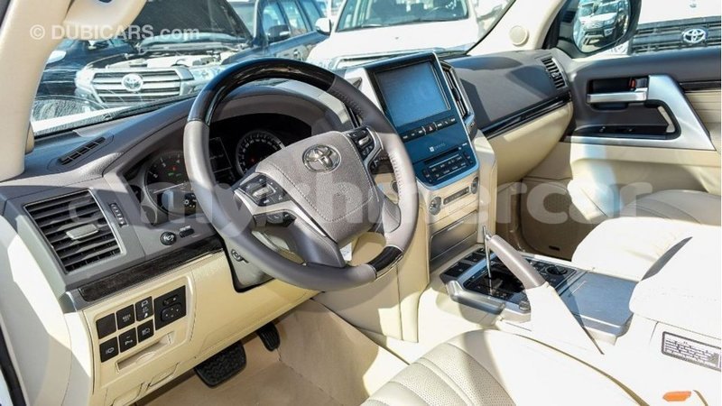 Big with watermark toyota land cruiser kampot province import dubai 2951