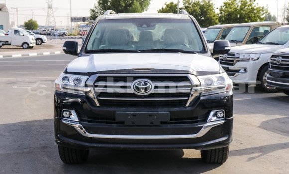 Buy Import Toyota Land Cruiser Black Car in Import - Dubai in Kampot Province Buy Import Toyota Land Cruiser Black Car in Import - Dubai in Kampot Province