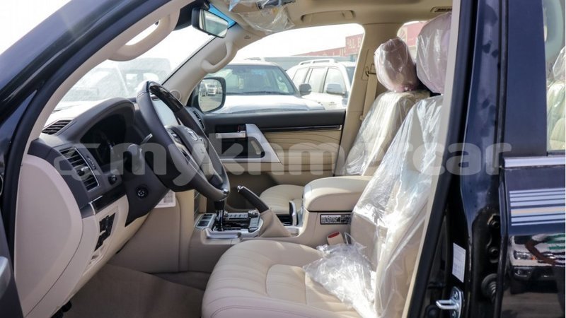 Big with watermark toyota land cruiser kampot province import dubai 2952