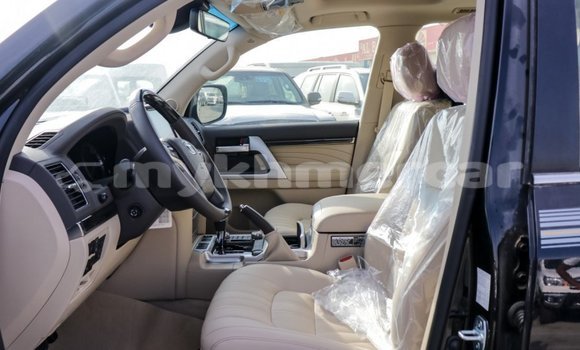 Buy Import Toyota Land Cruiser Black Car in Import - Dubai in Kampot Province Buy Import Toyota Land Cruiser Black Car in Import - Dubai in Kampot Province