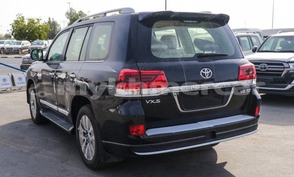 Buy Import Toyota Land Cruiser Black Car in Import - Dubai in Kampot Province Buy Import Toyota Land Cruiser Black Car in Import - Dubai in Kampot Province
