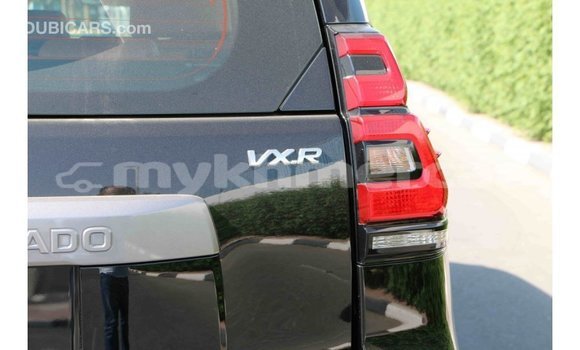 Acheter Import Voiture Toyota Prado Blanc à Import - Dubai, Kampot Province Acheter Import Voiture Toyota Prado Blanc à Import - Dubai, Kampot Province