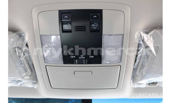 Buy Import Toyota Prado White Car in Import - Dubai in Kampot Province Buy Import Toyota Prado White Car in Import - Dubai in Kampot Province
