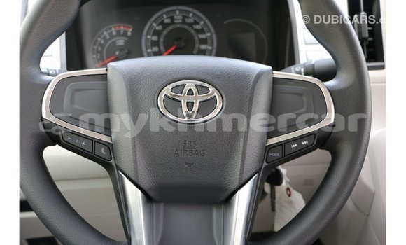Buy Import Toyota Hiace White Car in Import - Dubai in Kampot Province Buy Import Toyota Hiace White Car in Import - Dubai in Kampot Province