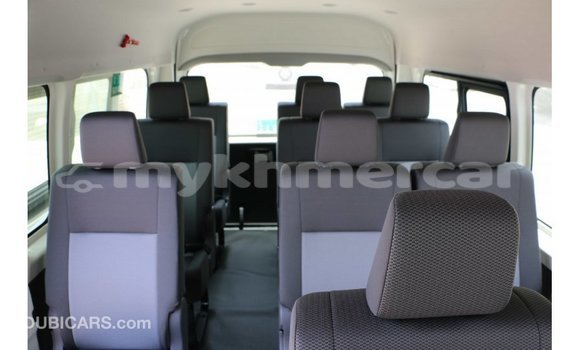 Buy Import Toyota Hiace White Car in Import - Dubai in Kampot Province Buy Import Toyota Hiace White Car in Import - Dubai in Kampot Province