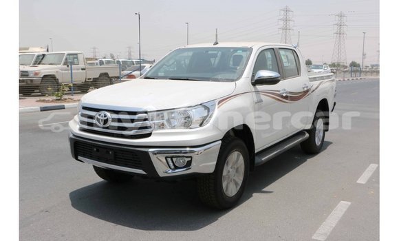 Buy Import Toyota Hilux White Car in Import - Dubai in Kampot Province Buy Import Toyota Hilux White Car in Import - Dubai in Kampot Province