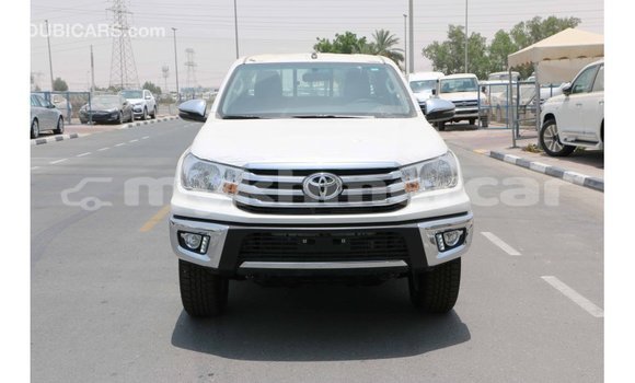 Buy Import Toyota Hilux White Car in Import - Dubai in Kampot Province Buy Import Toyota Hilux White Car in Import - Dubai in Kampot Province
