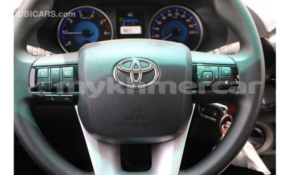 Buy Import Toyota Hilux White Car in Import - Dubai in Kampot Province Buy Import Toyota Hilux White Car in Import - Dubai in Kampot Province