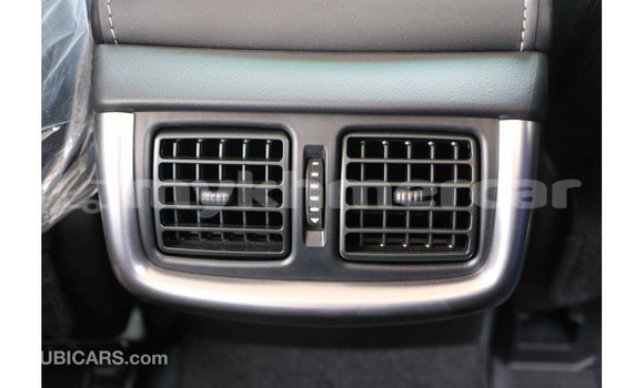 Buy Import Toyota Hilux White Car in Import - Dubai in Kampot Province Buy Import Toyota Hilux White Car in Import - Dubai in Kampot Province