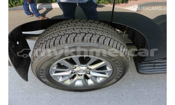 Acheter Import Voiture Toyota Prado Blanc à Import - Dubai, Kampot Province Acheter Import Voiture Toyota Prado Blanc à Import - Dubai, Kampot Province