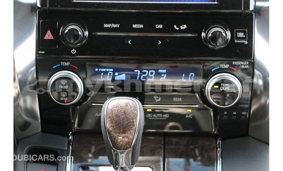 Buy Import Toyota Alphard White Car in Import - Dubai in Kampot Province Buy Import Toyota Alphard White Car in Import - Dubai in Kampot Province