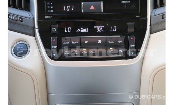 Buy Import Toyota Land Cruiser White Car in Import - Dubai in Kampot Province Buy Import Toyota Land Cruiser White Car in Import - Dubai in Kampot Province