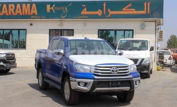 Acheter Import Voiture Toyota Hilux Bleu à Import - Dubai, Kampot Province Acheter Import Voiture Toyota Hilux Bleu à Import - Dubai, Kampot Province